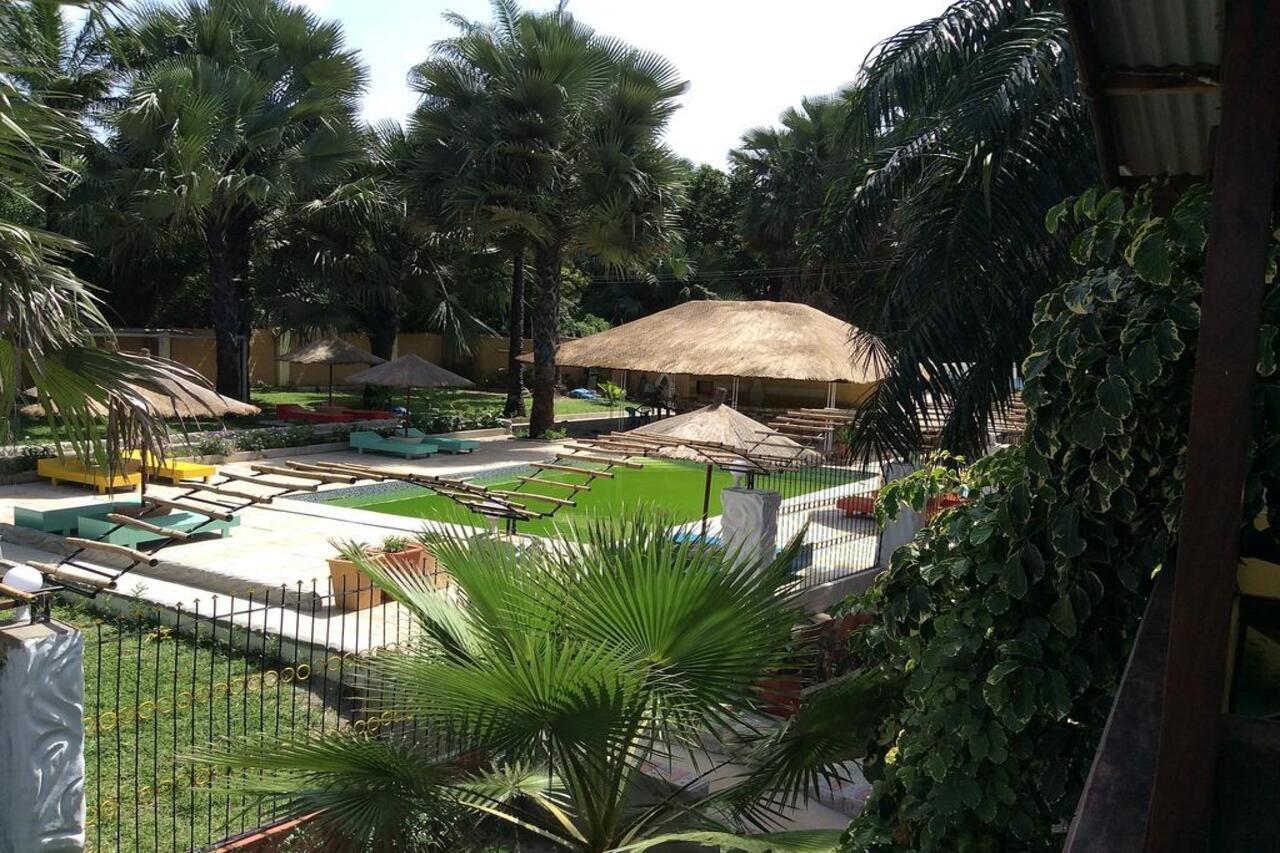 Calabash Apartment-Hotel Коту Екстериор снимка