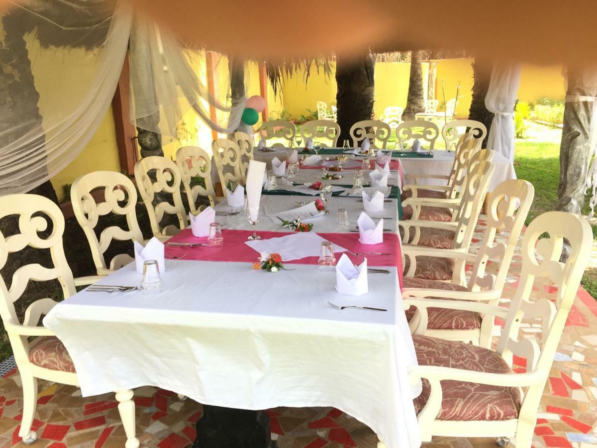 Calabash Apartment-Hotel Коту Екстериор снимка